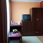 Korab Πανσιόν *
