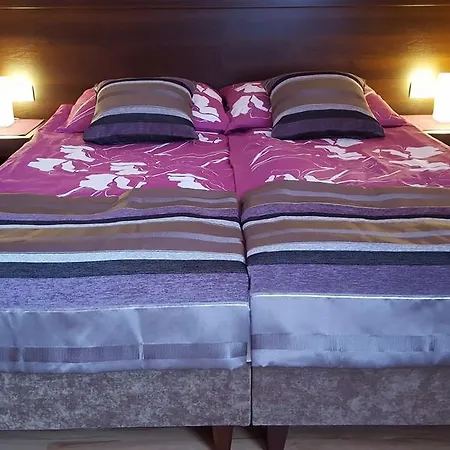 Konukevi Korab Kolobrzeg
